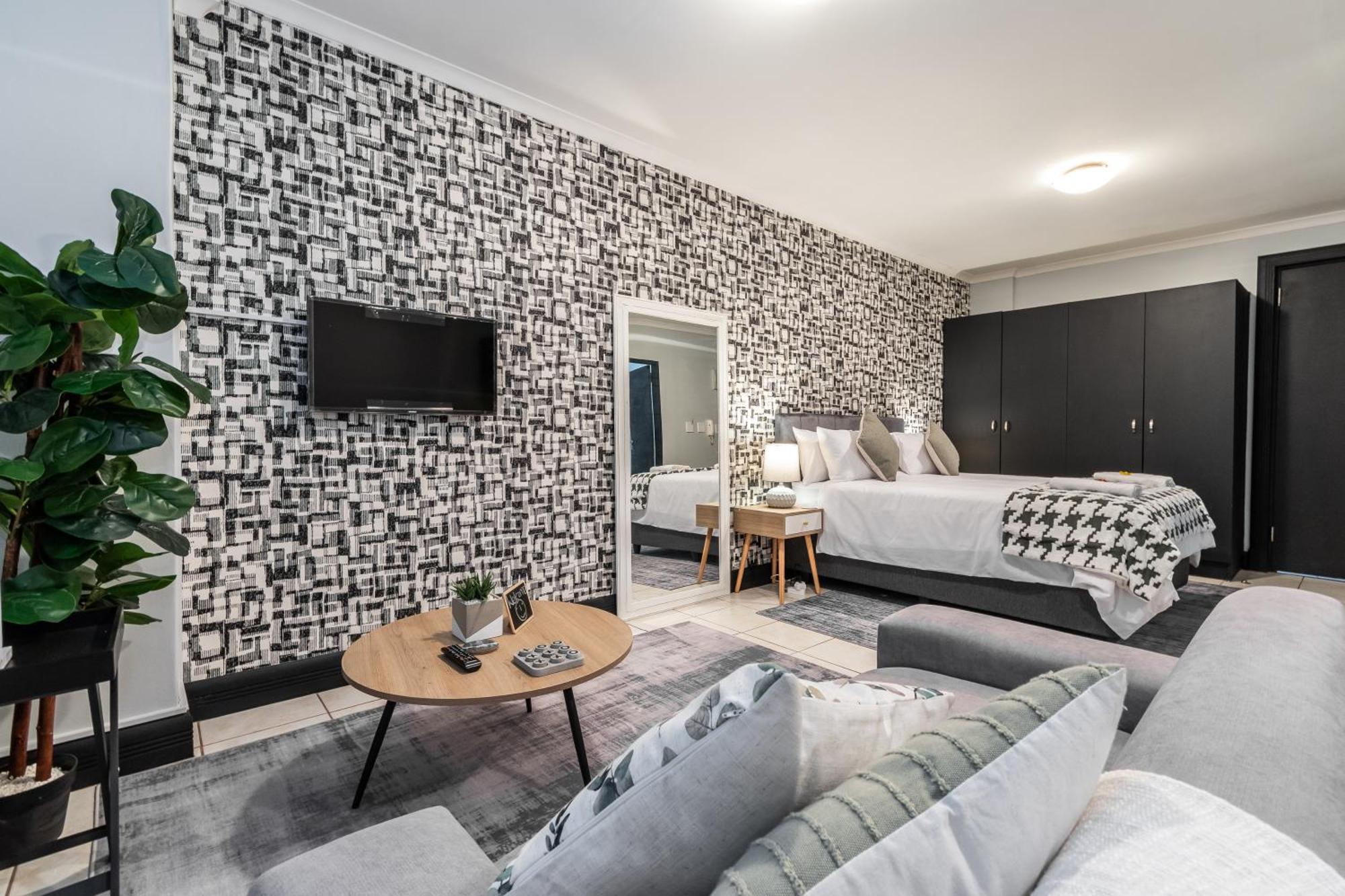 The Square 135- Studio With Free Parking, Pool & Gym Access Lejlighed Kapstaden Eksteriør billede