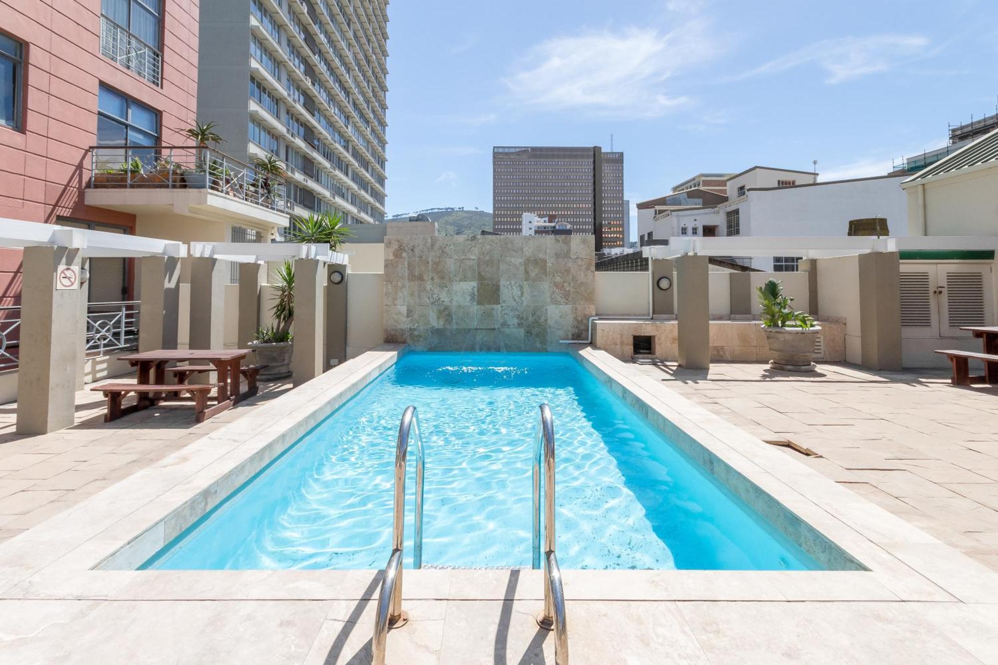 The Square 135- Studio With Free Parking, Pool & Gym Access Lejlighed Kapstaden Eksteriør billede